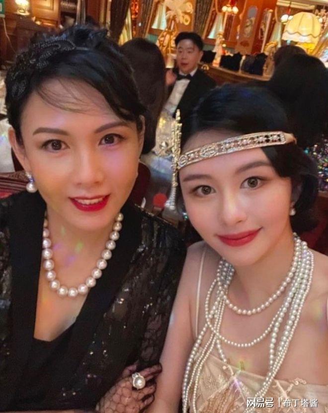 挑父母的优点长个个都是颜值天花板j9平台最会遗传的10位星二代专(图10)