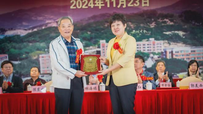 会成立庆典暨校董会项目竣（开）工仪式J9国际集团永春八中举行第七届董事(图7)