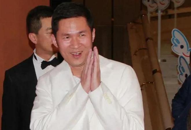 从李亚鹏手里买画12年后却让网红一剪为二带走j9九游会真人第一品牌浙江富豪花3000万(图13)